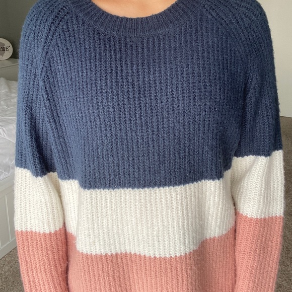 Pink Lily Boutique color block sweater - Picture 6 of 13